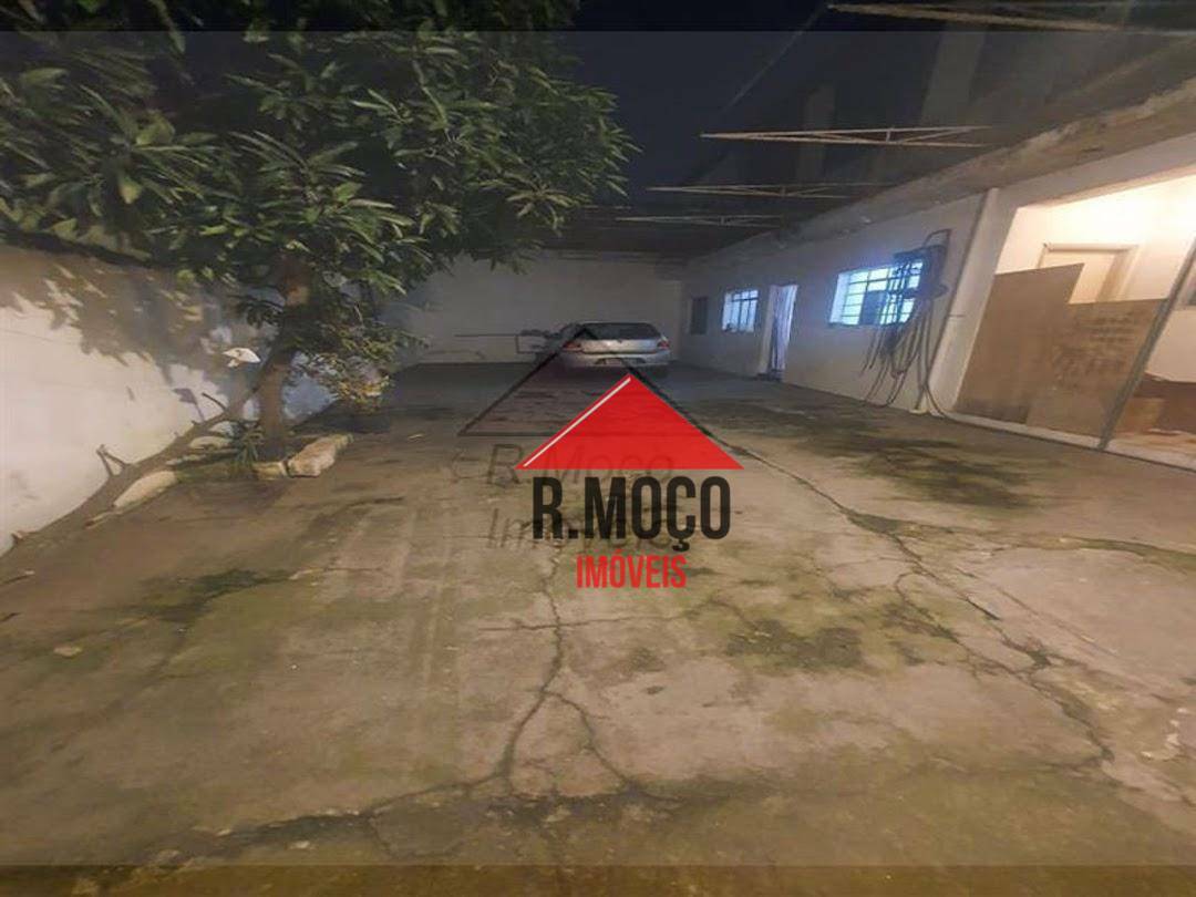 Sobrado à venda com 2 quartos, 300m² - Foto 7