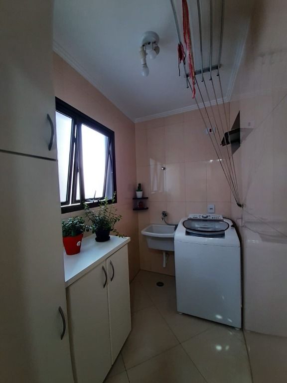 Apartamento à venda com 3 quartos, 74m² - Foto 14