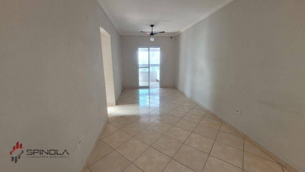 Apartamento à venda com 2 quartos, 70m² - Foto 17