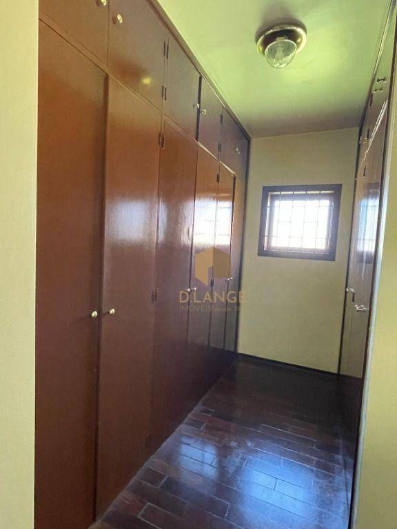 Casa à venda com 3 quartos, 326m² - Foto 20