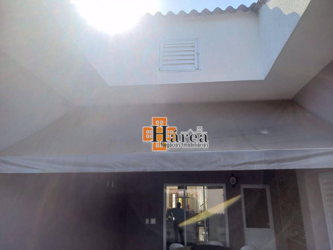 Sobrado à venda com 4 quartos, 216m² - Foto 12