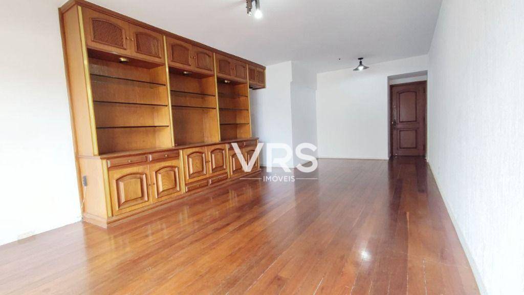 Apartamento à venda com 3 quartos, 105m² - Foto 3