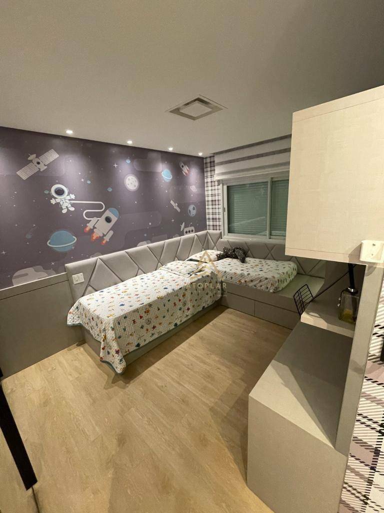 Apartamento à venda com 3 quartos, 293m² - Foto 15