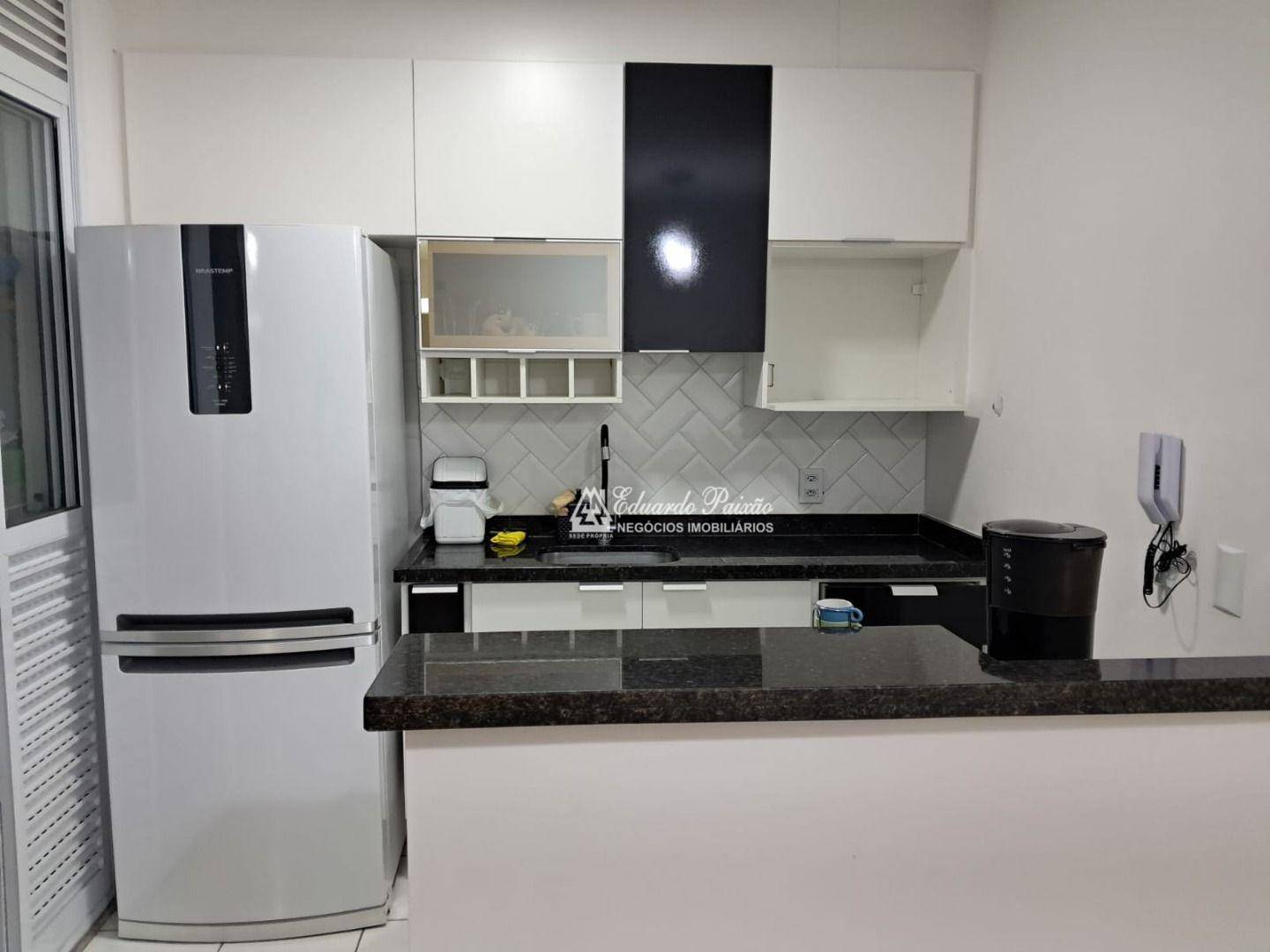 Apartamento para alugar com 2 quartos, 66m² - Foto 3