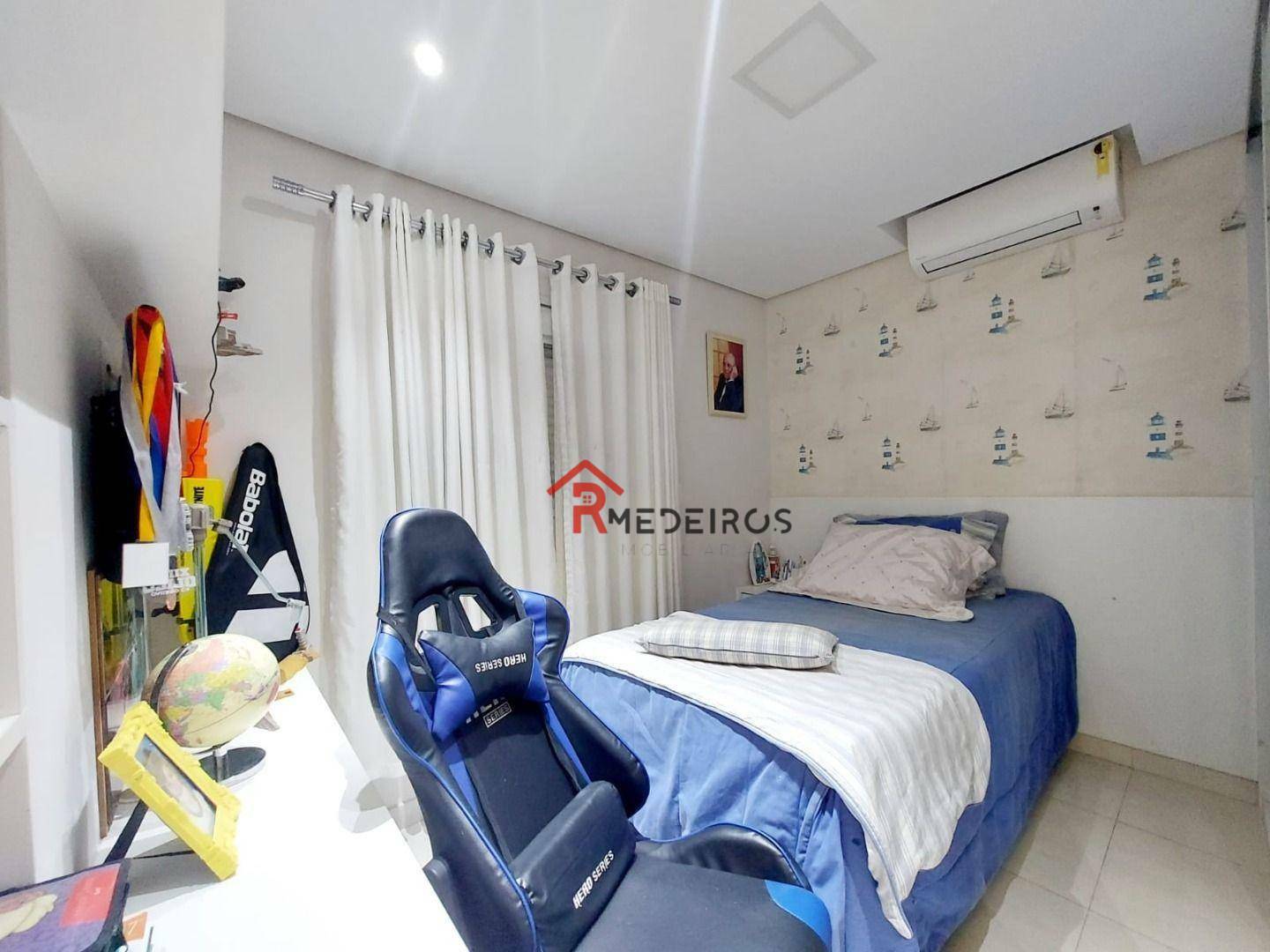 Apartamento à venda com 4 quartos, 213m² - Foto 22