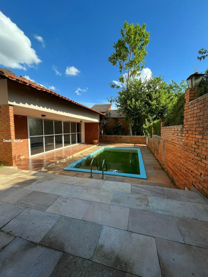 Casa de Condomínio à venda com 3 quartos, 422m² - Foto 1