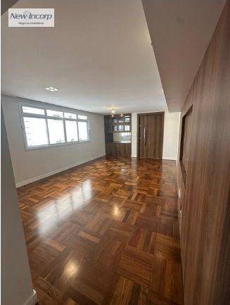 Apartamento para alugar com 3 quartos, 110m² - Foto 1