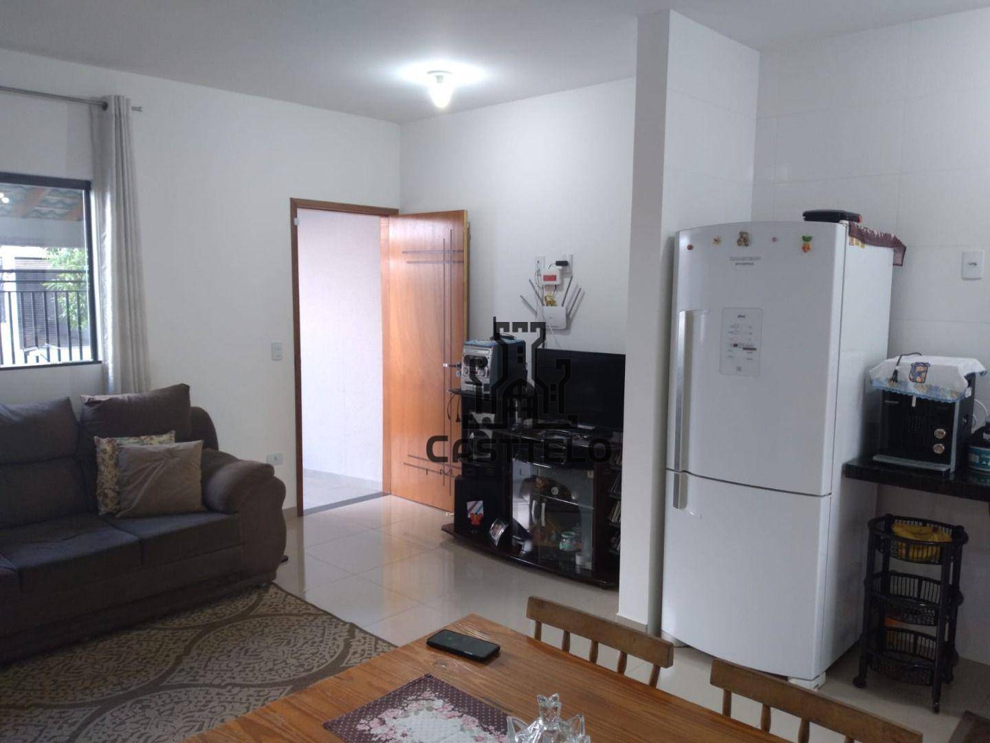 Casa à venda com 3 quartos, 79m² - Foto 5