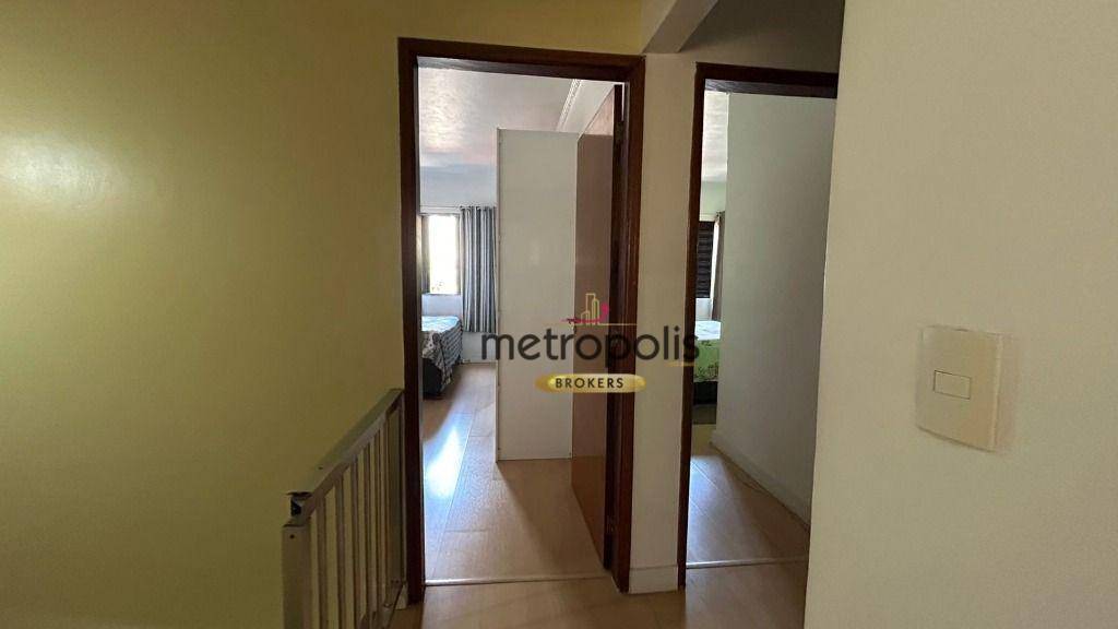 Sobrado à venda com 3 quartos, 247m² - Foto 10