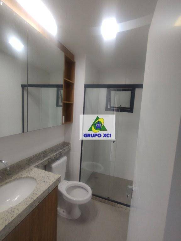 Apartamento à venda com 3 quartos, 74m² - Foto 13