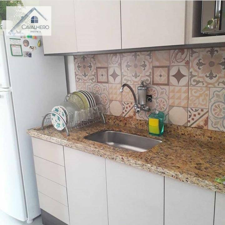 Apartamento à venda com 2 quartos, 62m² - Foto 8