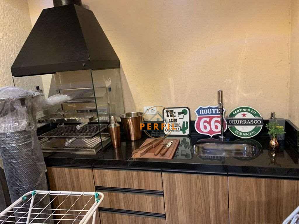 Apartamento à venda com 2 quartos, 62m² - Foto 17