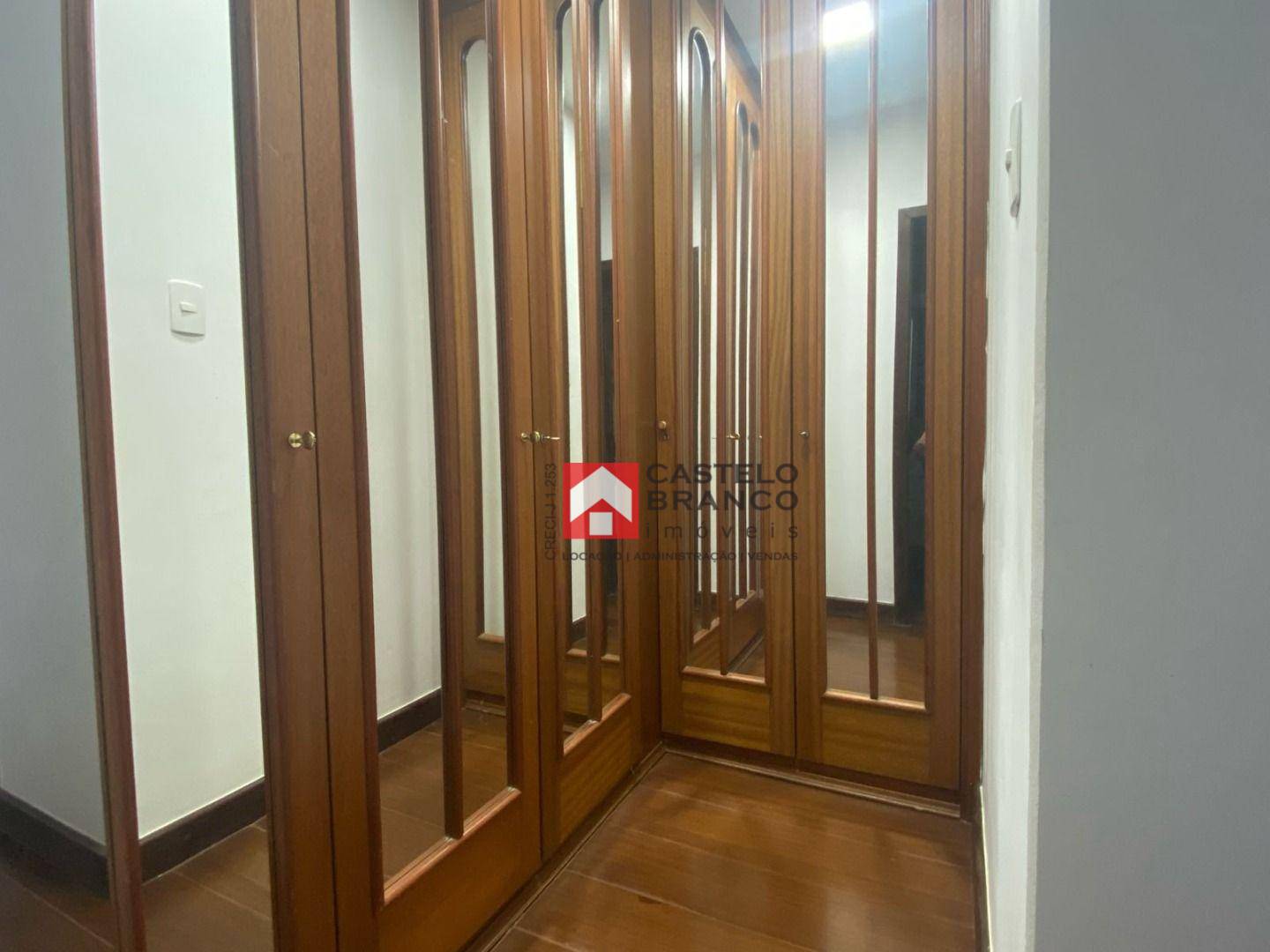 Apartamento à venda com 3 quartos, 146m² - Foto 17