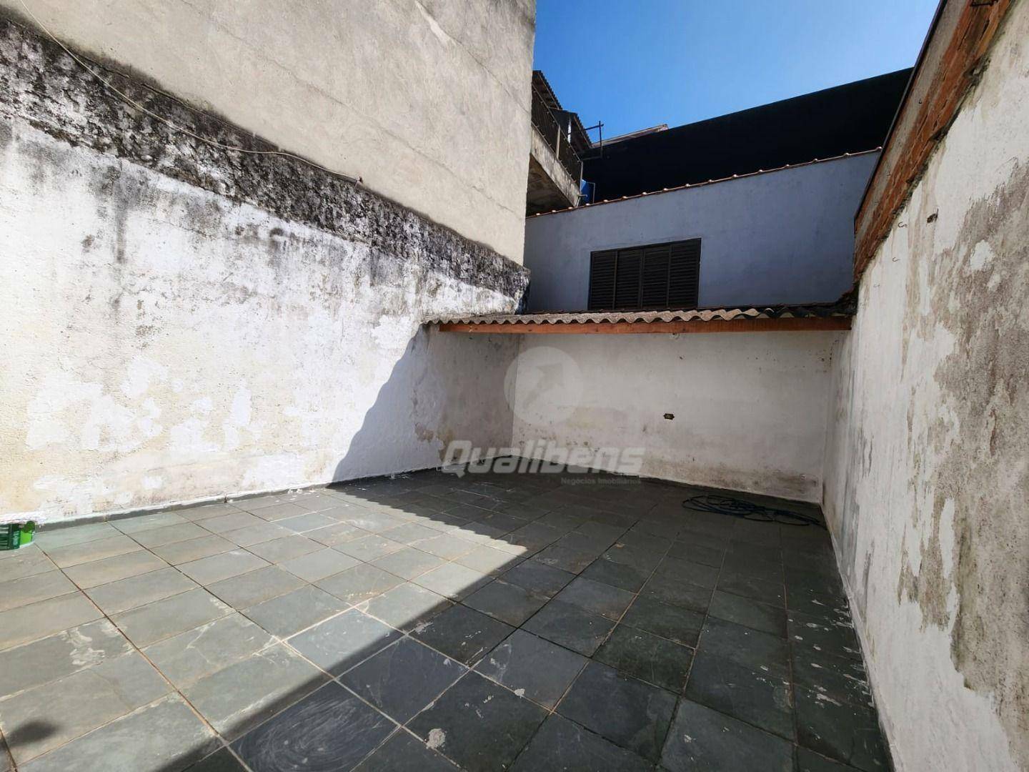 Casa à venda com 2 quartos, 130m² - Foto 13