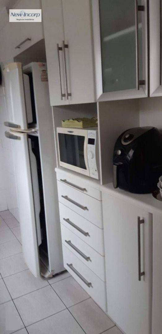 Apartamento à venda com 3 quartos, 189m² - Foto 6