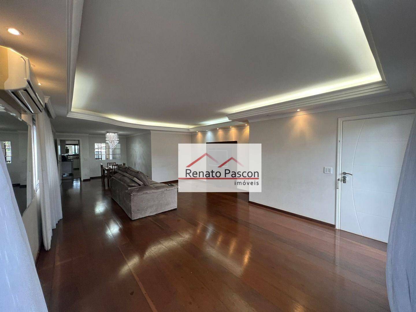 Apartamento à venda com 3 quartos, 209m² - Foto 4