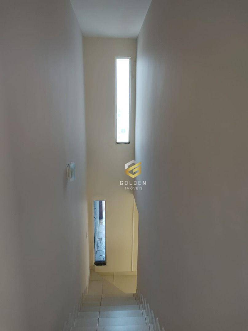 Sobrado à venda com 2 quartos, 110m² - Foto 11