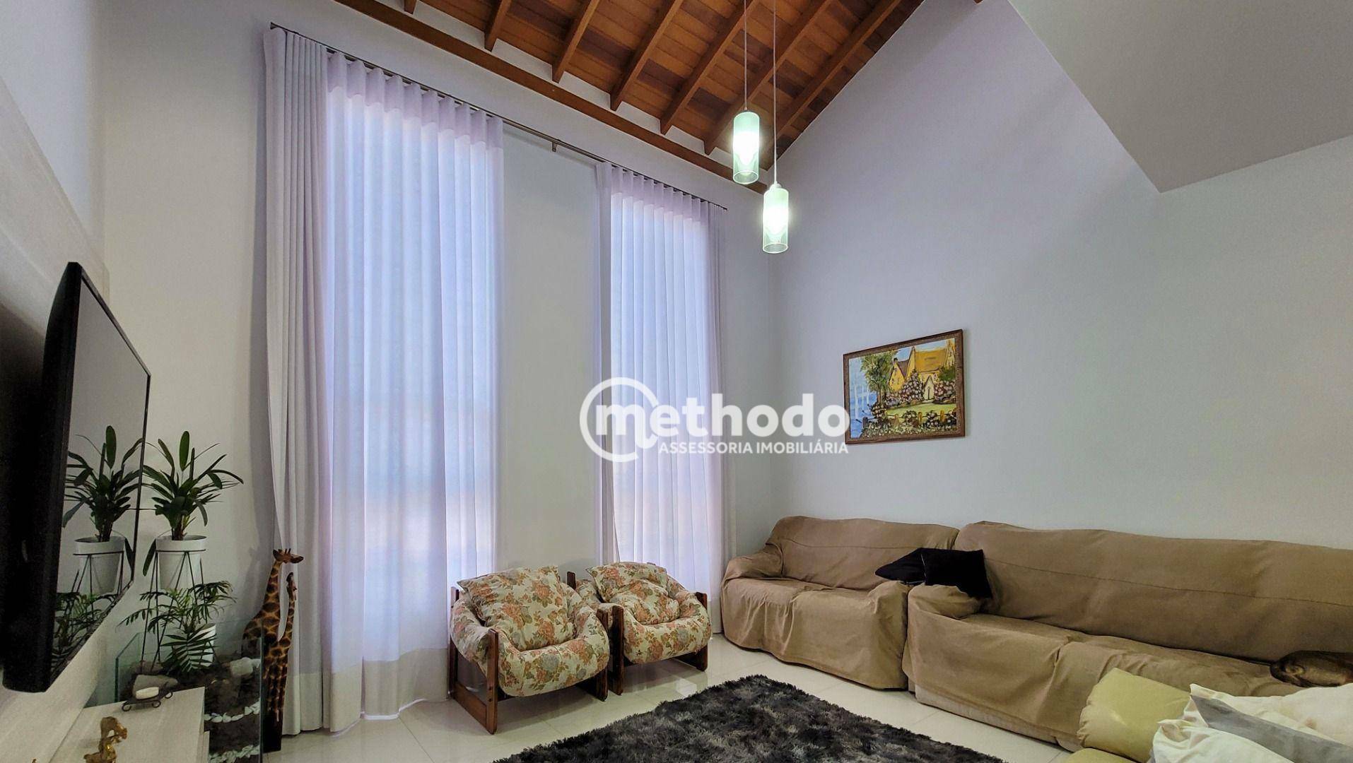 Casa à venda com 3 quartos, 278m² - Foto 5