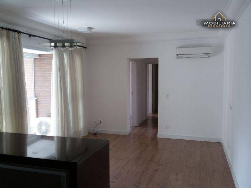 Apartamento à venda com 2 quartos, 74m² - Foto 5