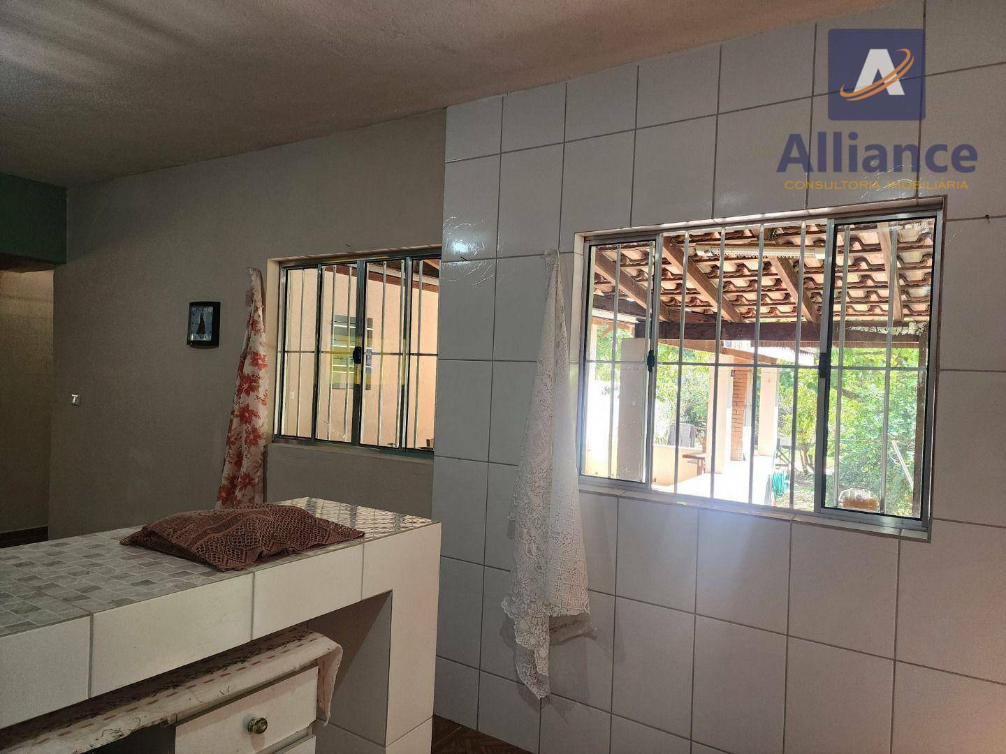 Chácara, 3 quartos, 1260 m² - Foto 3