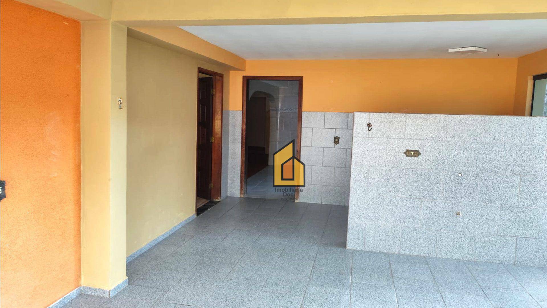 Casa à venda com 3 quartos, 220m² - Foto 18