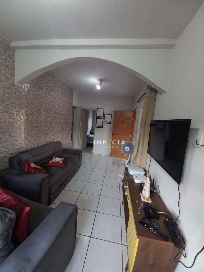 Casa à venda com 3 quartos, 80m² - Foto 1