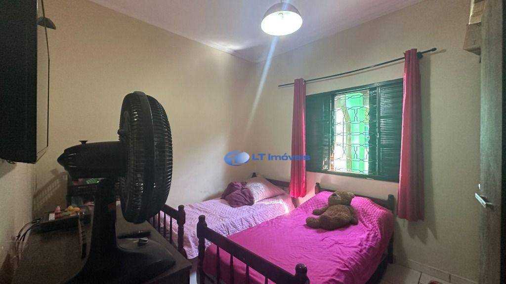 Casa à venda com 3 quartos, 139m² - Foto 20