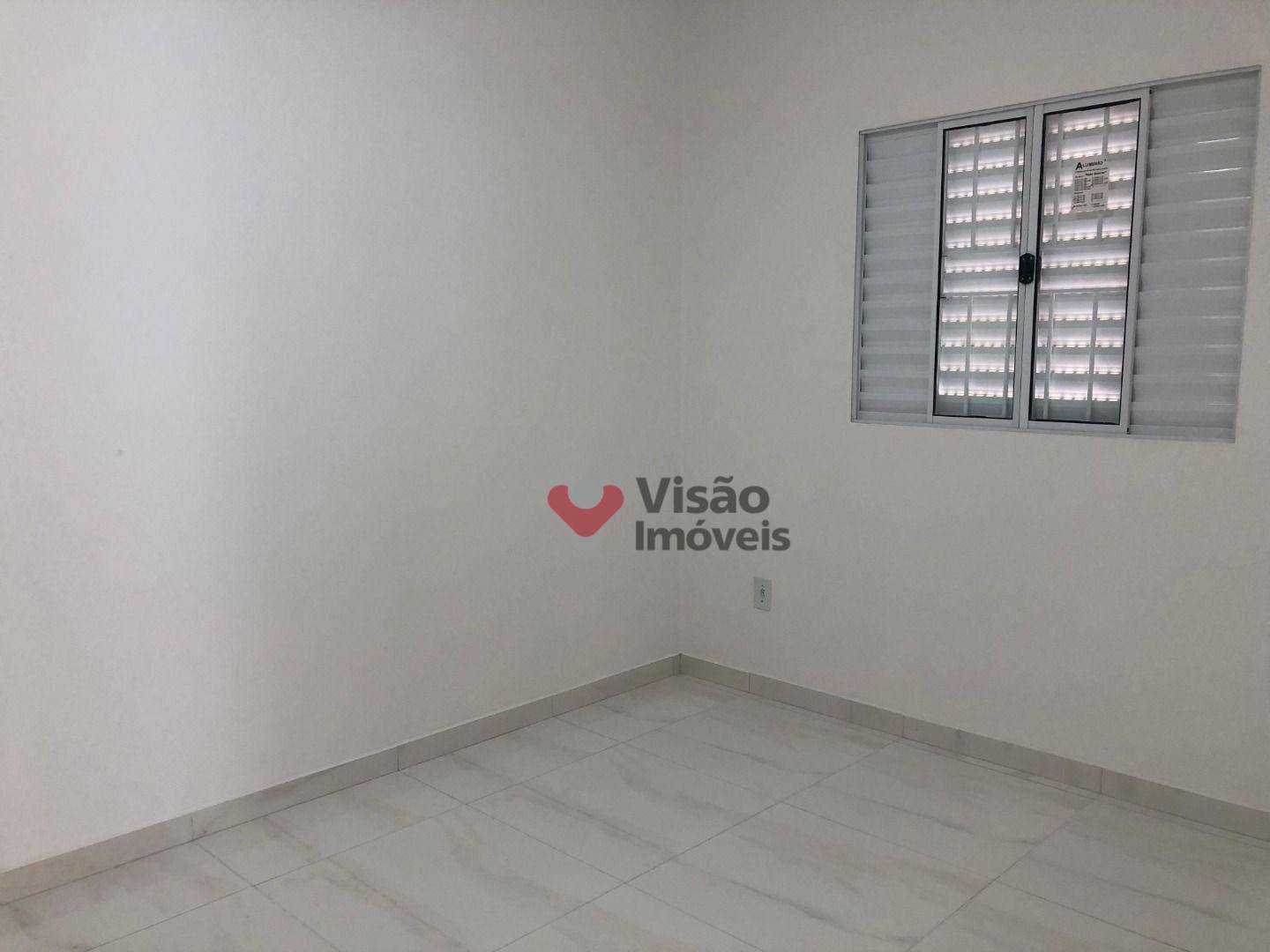 Casa à venda com 3 quartos, 88m² - Foto 18