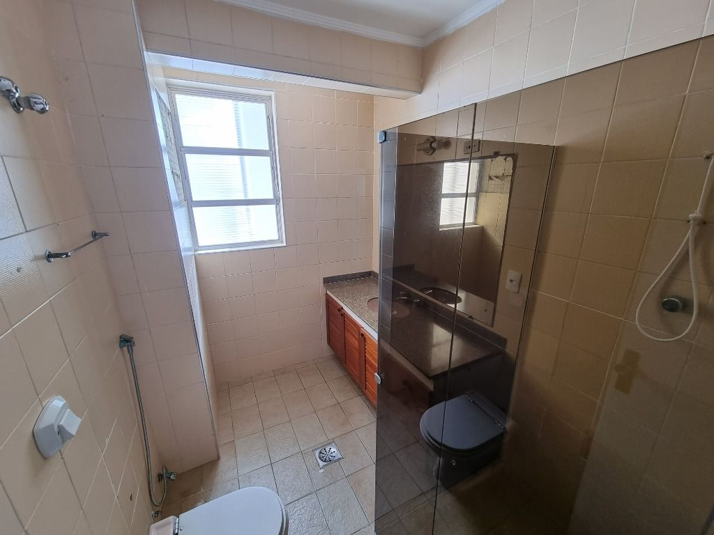 Apartamento à venda com 3 quartos, 140m² - Foto 13