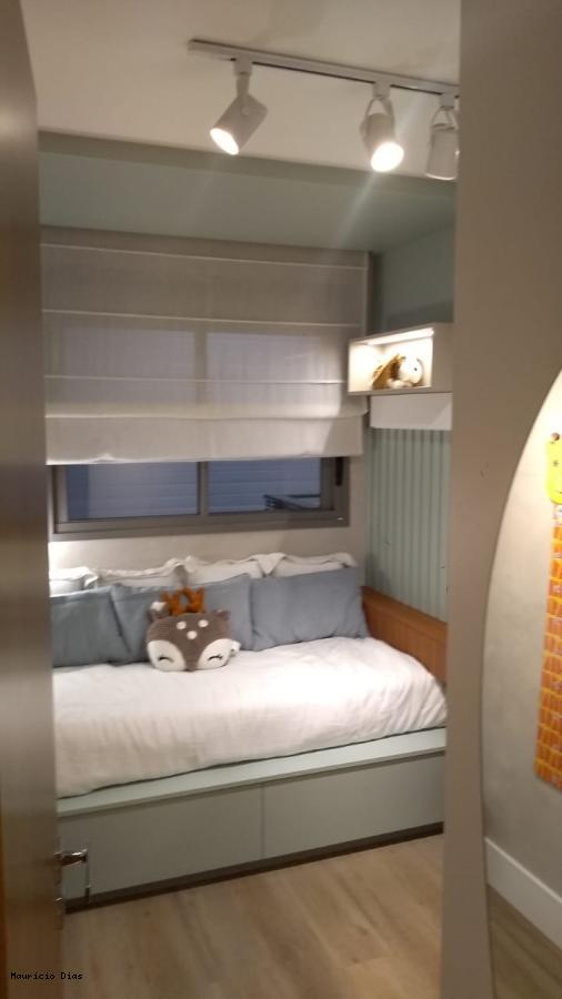 Apartamento à venda com 2 quartos, 76m² - Foto 15