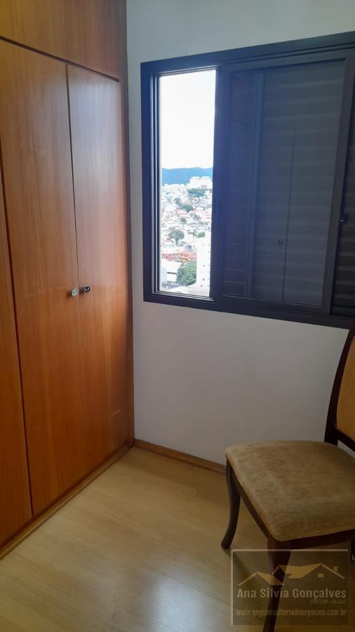 Apartamento à venda com 2 quartos, 72m² - Foto 24