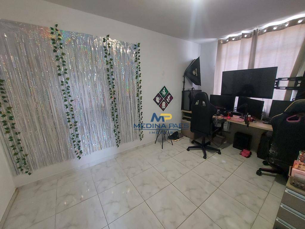 Apartamento à venda com 2 quartos, 60m² - Foto 11