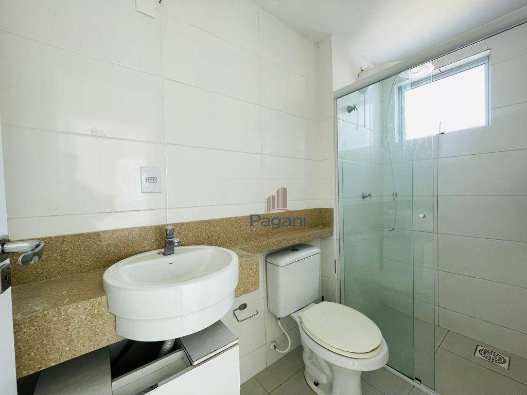 Apartamento para alugar com 2 quartos, 51m² - Foto 7