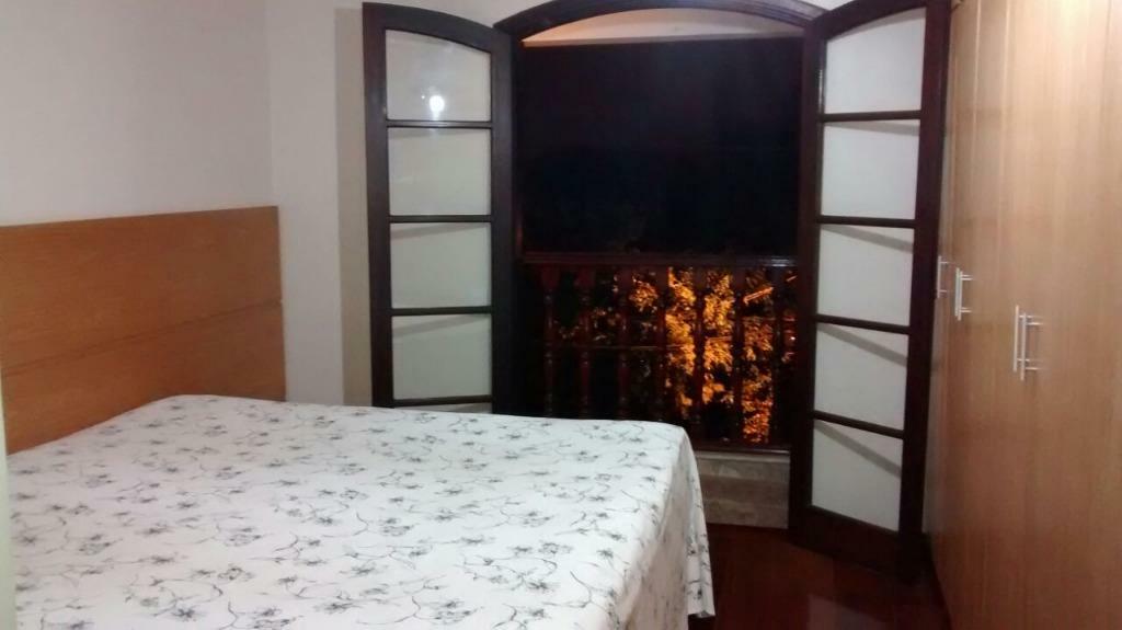 Sobrado à venda com 3 quartos, 193m² - Foto 4