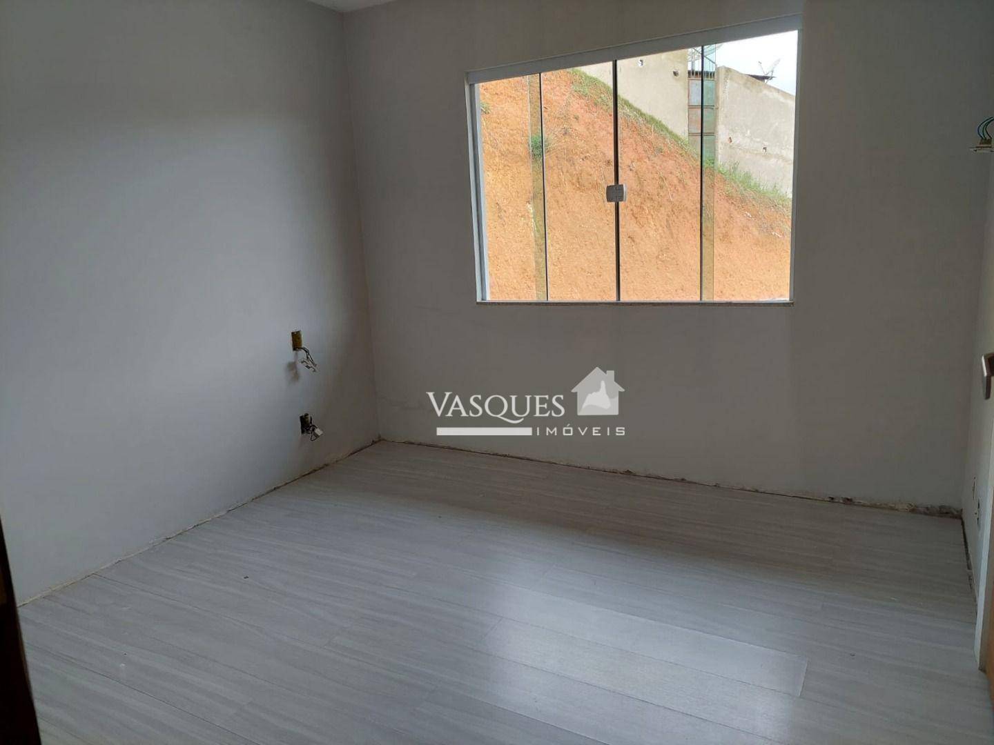 Casa à venda com 3 quartos, 195m² - Foto 5