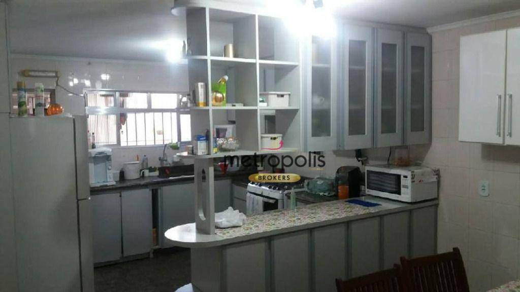 Sobrado à venda com 4 quartos, 150m² - Foto 5