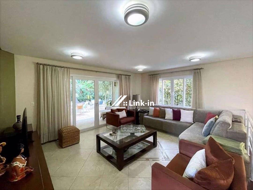 Casa, 4 quartos, 553 m² - Foto 1