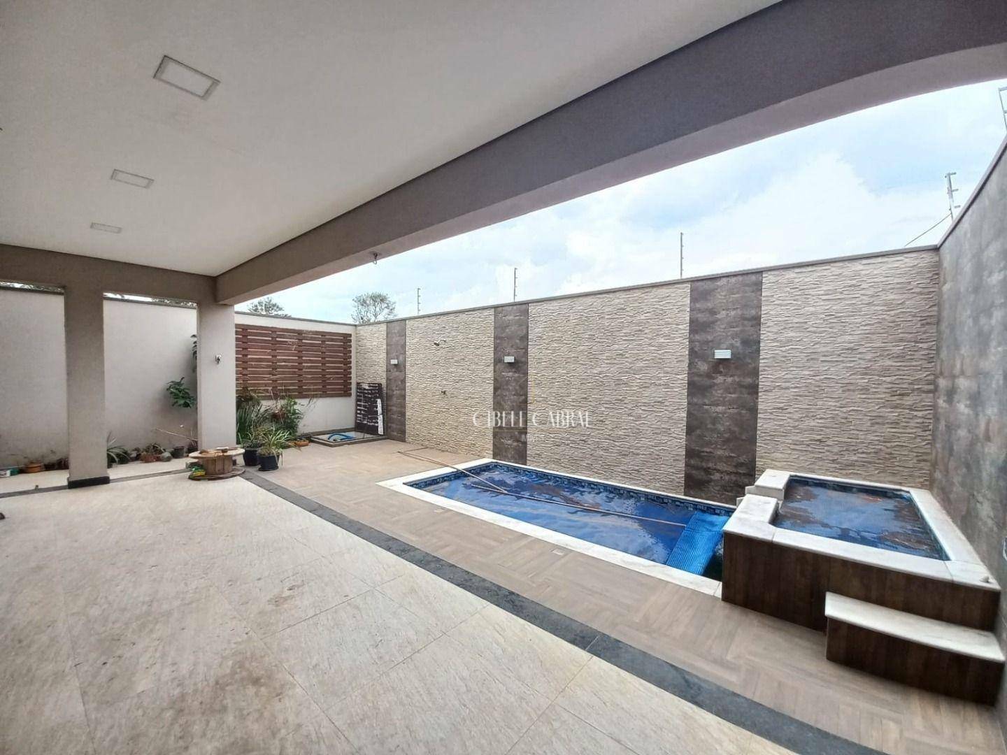 Casa para alugar com 3 quartos, 350m² - Foto 11