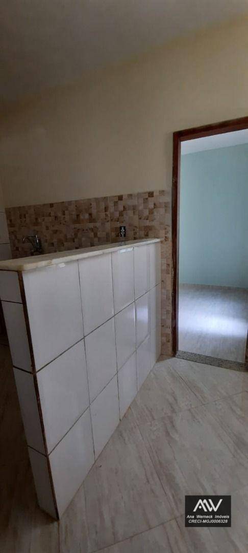 Apartamento à venda com 2 quartos, 78m² - Foto 4