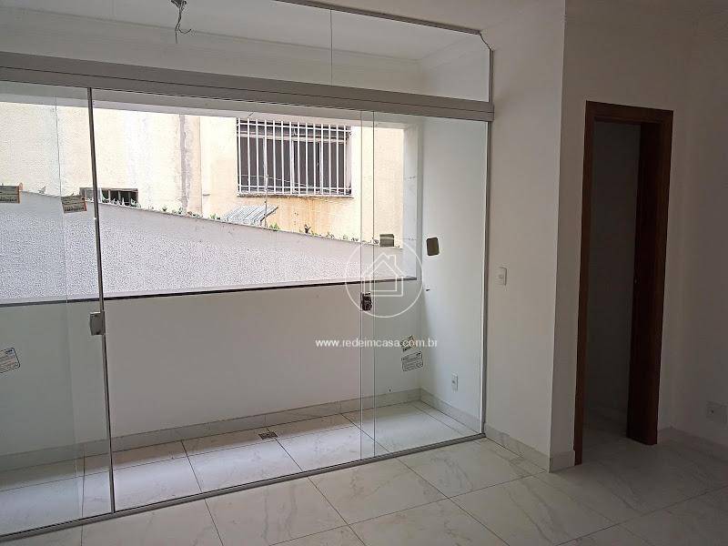 Apartamento à venda com 3 quartos, 78m² - Foto 9