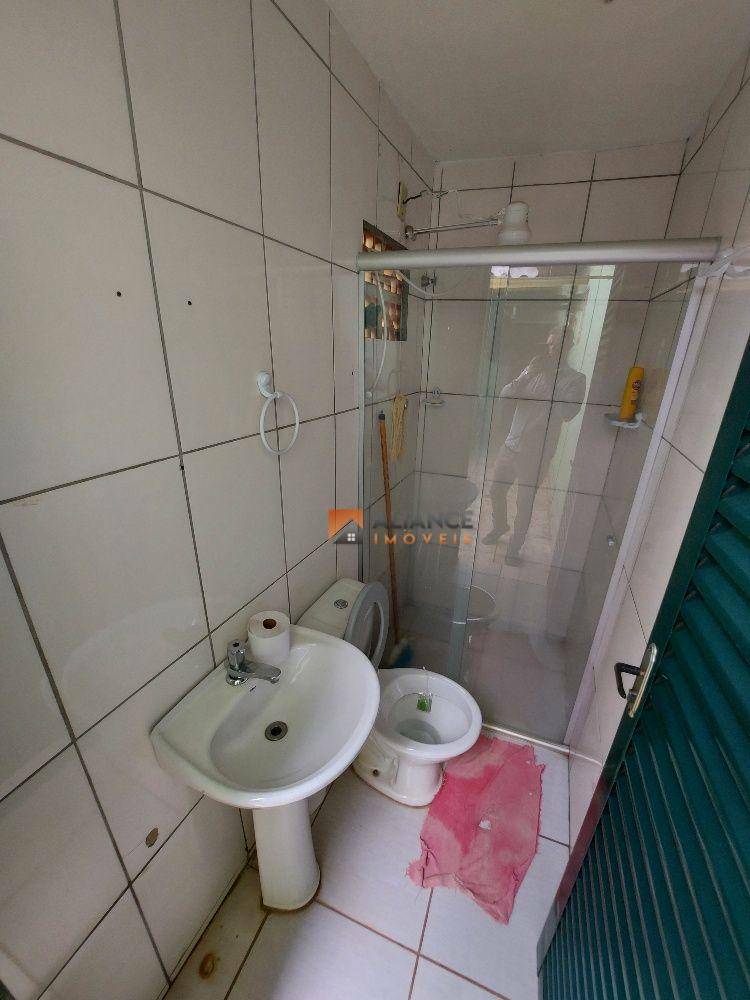 Casa à venda com 3 quartos, 100m² - Foto 16