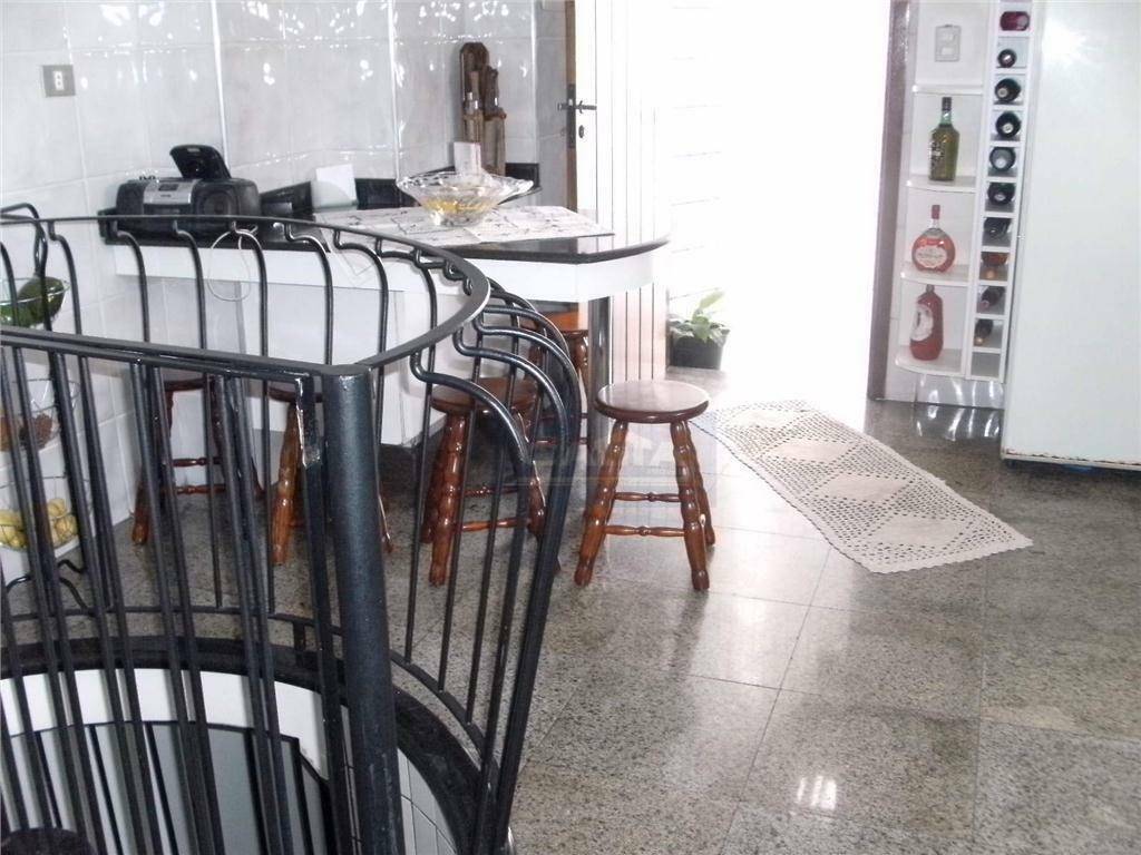 Sobrado à venda com 3 quartos, 400m² - Foto 17