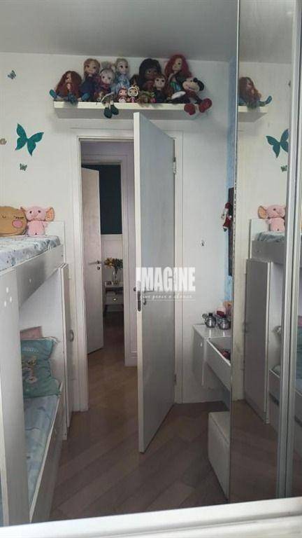 Apartamento à venda com 2 quartos, 67m² - Foto 7