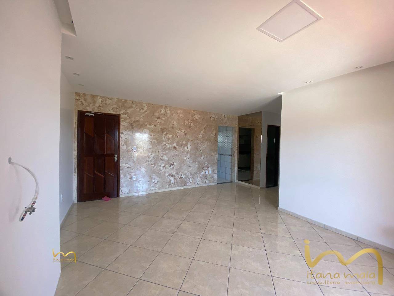 Apartamento à venda e aluguel com 2 quartos, 93m² - Foto 1