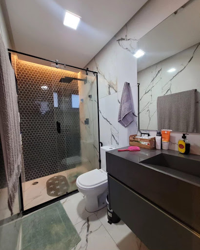 Apartamento à venda com 3 quartos, 150m² - Foto 3