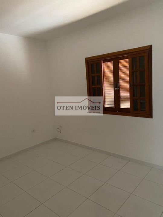 Casa à venda com 3 quartos, 140m² - Foto 14