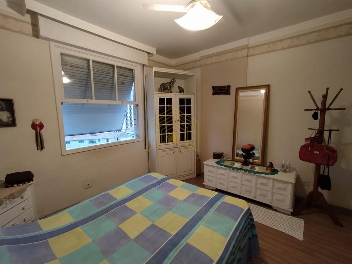 Apartamento à venda com 3 quartos, 130m² - Foto 26