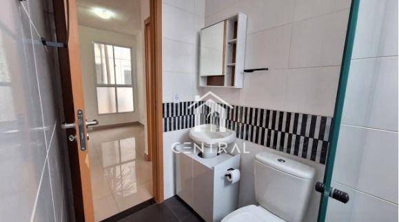 Apartamento à venda com 2 quartos, 43m² - Foto 3