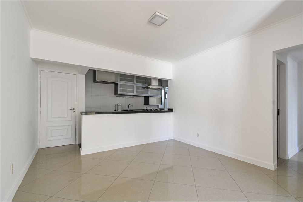 Apartamento à venda com 3 quartos, 100m² - Foto 29