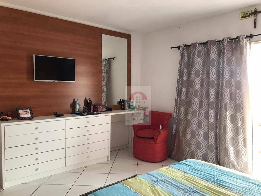 Casa, 4 quartos, 210 m² - Foto 14